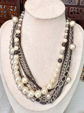 Multi-Strand Faux Pearl and Mixed Metal Chain Statement Necklace